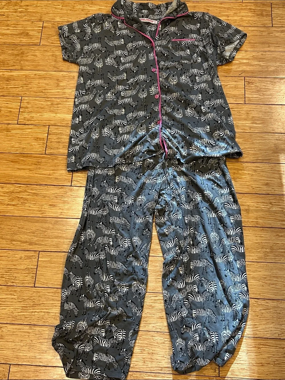 Women's Grey Zebra Print Short Sleeve Pajama Top with Pink Trim